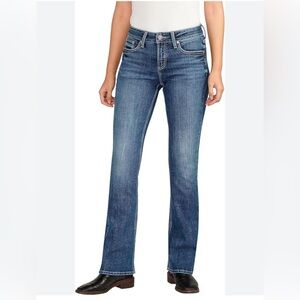 Zanadi women’s size 18 boot cut jeans with button back pockets with embroidery